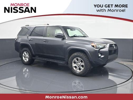 2022 Toyota 4Runner SR5
