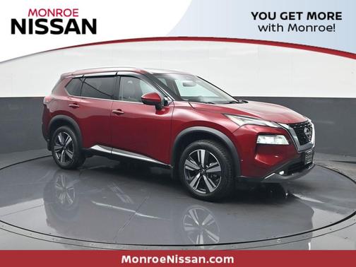 2022 Nissan Rogue SL