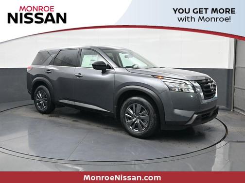 2025 Nissan Pathfinder S FWD