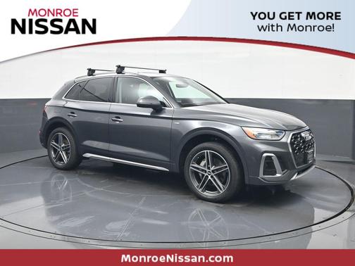 2021 Audi Q5 Premium Plus 55 TFSI e quattro S tronic