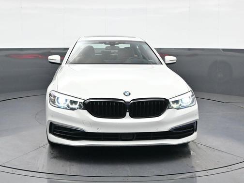 2019 BMW 540 540i