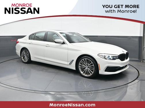2019 BMW 540 540i