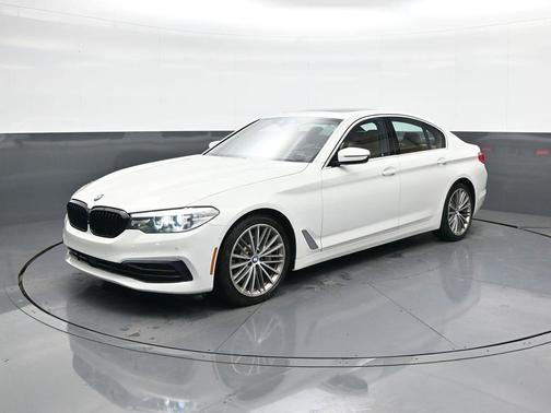 2019 BMW 540 540i