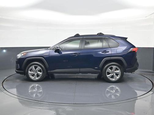 2021 Toyota RAV4 Hybrid XLE Premium
