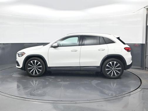 2021 Mercedes-Benz GLA 250 Base 4MATIC