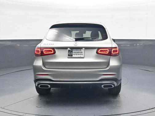 2022 Mercedes-Benz GLC 300 Base