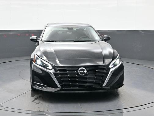 2025 Nissan Altima S FWD