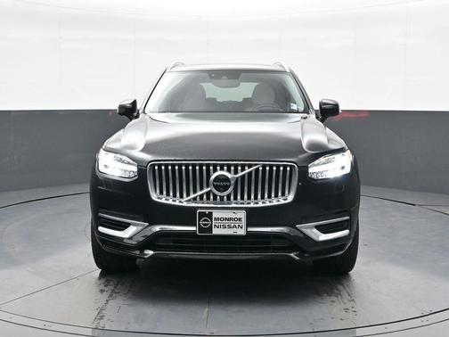 2022 Volvo XC90 Recharge Plug-In Hybrid T8 Inscription Expression 6 Passenger