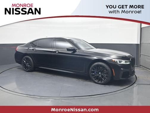 2022 BMW 740 i xDrive