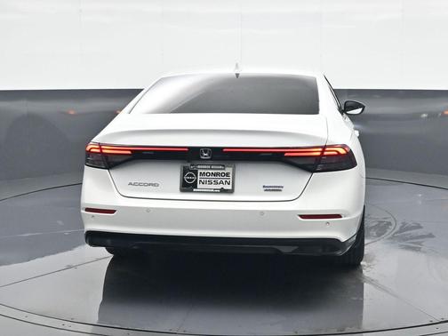 2024 Honda Accord Hybrid Touring