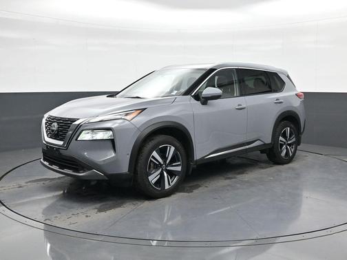 2022 Nissan Rogue SL