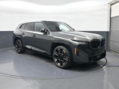 Dravit Grey Metallic 2023 BMW XM Base