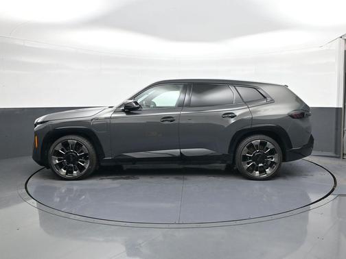 Dravit Grey Metallic 2023 BMW XM Base