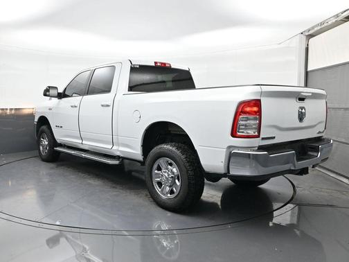 2022 RAM 2500 Big Horn Crew Cab 4x4 6'4' Box