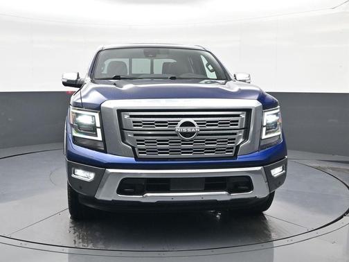 2023 Nissan Titan Platinum Reserve