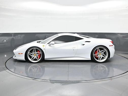 2018 Ferrari 488 GTB Base