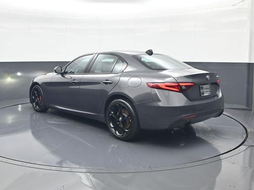 2022 Alfa Romeo Giulia Ti