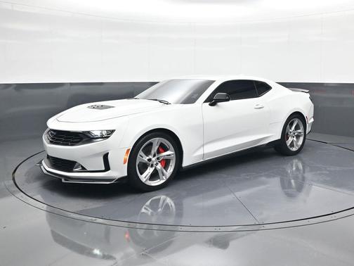 2022 Chevrolet Camaro RWD Coupe LT1