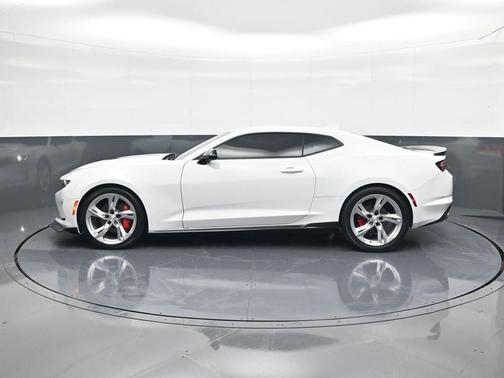 2022 Chevrolet Camaro RWD Coupe LT1