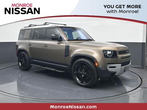 2020 Land Rover Defender 110 SE