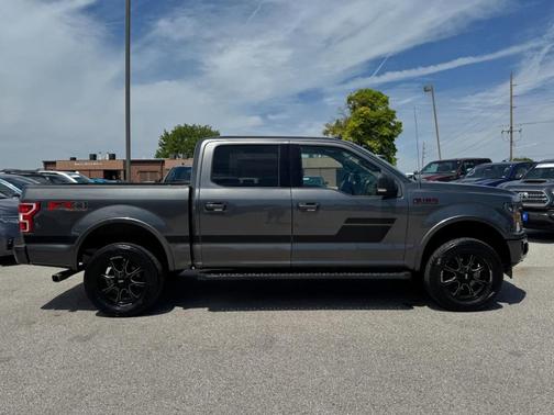 Magnetic Metallic 2018 Ford F-150 XLT