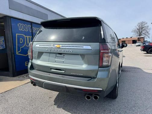 2023 Chevrolet Suburban Premier