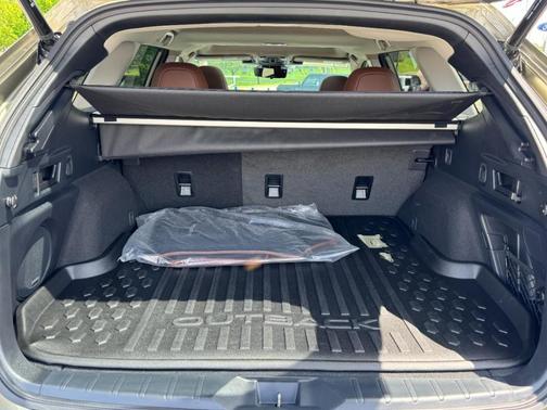 2025 Subaru Outback Touring XT