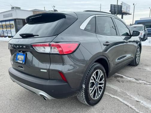 2020 Ford Escape SEL