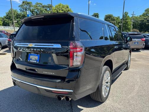 Black 2023 Chevrolet Suburban Premier