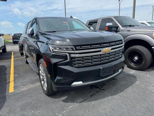 Black 2023 Chevrolet Suburban Premier