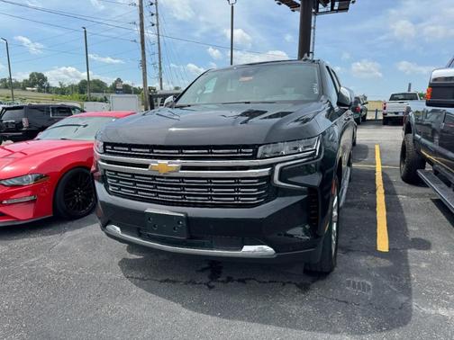 Black 2023 Chevrolet Suburban Premier