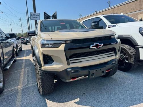 Sand Dune Metallic 2023 Chevrolet Colorado ZR2