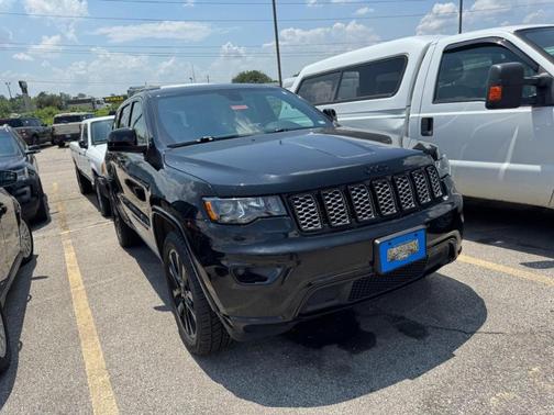 2017 Jeep Grand Cherokee Altitude