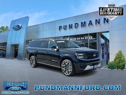 Agate Black Metallic 2026 Ford Expedition Max Platinum