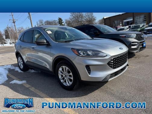2022 Ford Escape SE