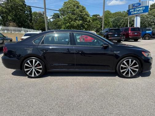 2018 Volkswagen Passat 3.6L V6 GT