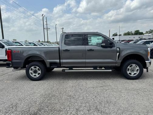 2025 Ford F-250 XLT