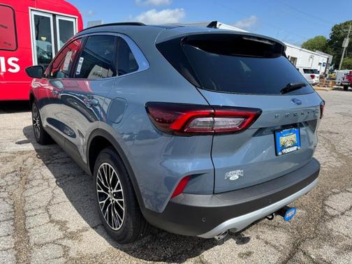 2025 Ford Escape PHEV