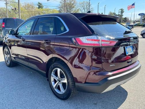 Burgundy Velvet Metallic Tinted Clearcoat 2023 Ford Edge SEL