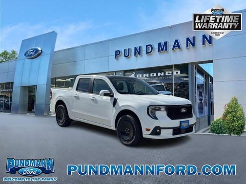 2025 Ford Maverick Lobo Standard