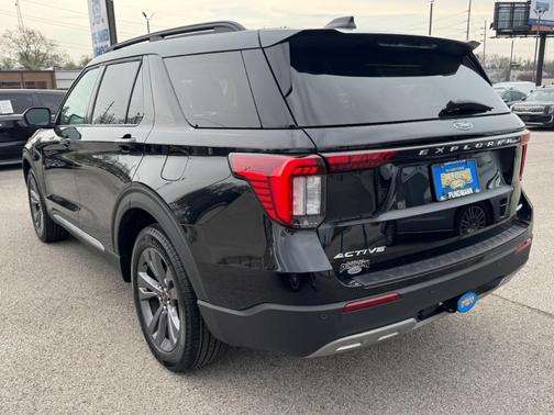 Agate Black Metallic 2025 Ford Explorer Active 4WD