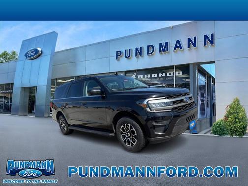 Agate Black Metallic 2024 Ford Expedition Max XLT