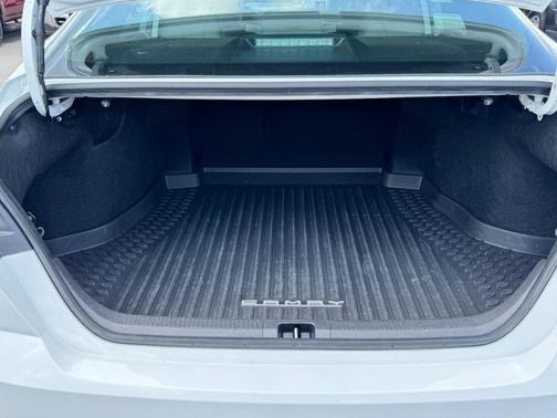 White 2025 Toyota Camry SE