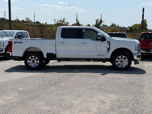White Metallic 2026 Ford F-250 Lariat