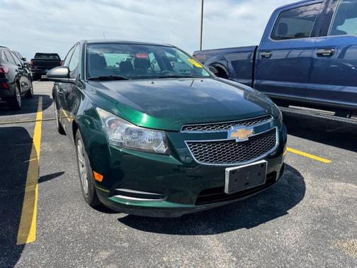Rainforest Green Metallic 2014 Chevrolet Cruze LS