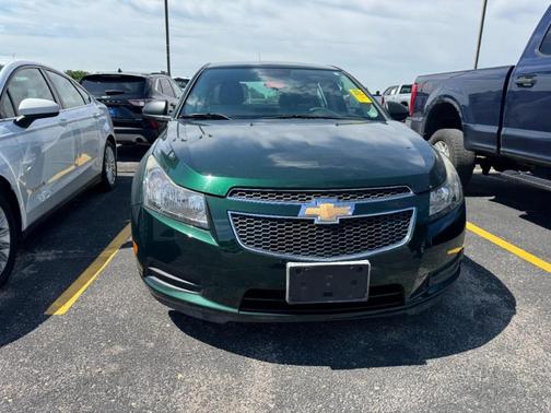 Rainforest Green Metallic 2014 Chevrolet Cruze LS