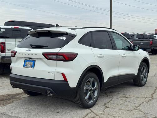 2026 Ford Escape ST-Line AWD