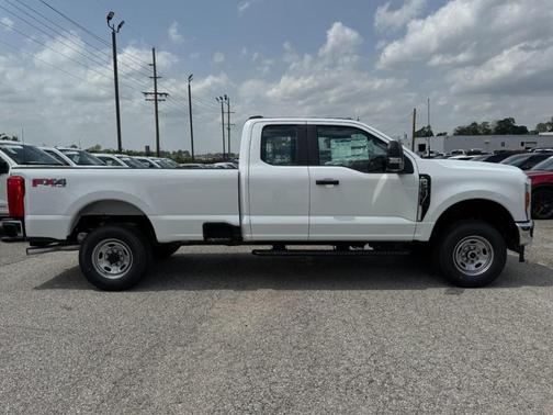 2025 Ford F-250 XLT