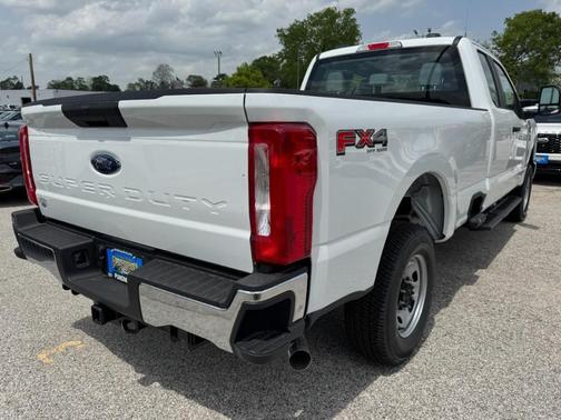2025 Ford F-250 XLT