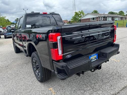 2025 Ford F-350 Platinum